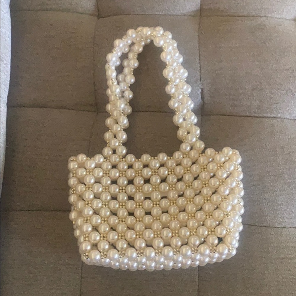 Street Level Pearl Purse